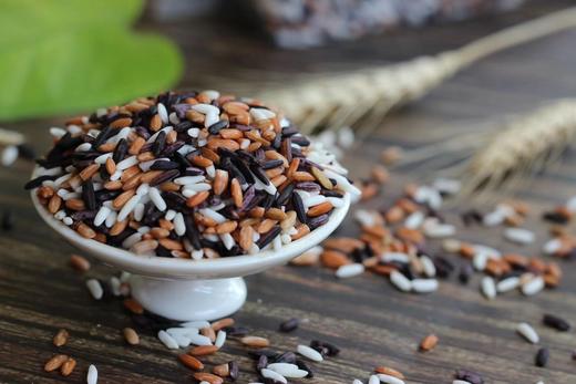 【云南老品种三色糯米】墨江老品种紫米、墨江老品种红糯米、西双版纳长粒糯米 商品图1