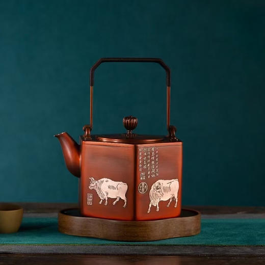 朱炳仁·铜丨五牛积福壶 商品图0