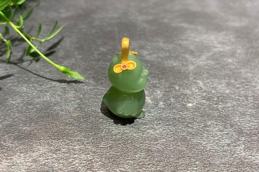 【御珠宫坊】金镶碧玉鸡吊坠 商品图3
