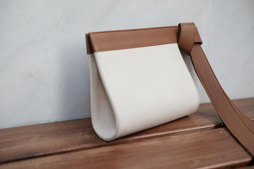 Umber Shade | Tape clutch [帆布拼牛皮手包] 商品图7