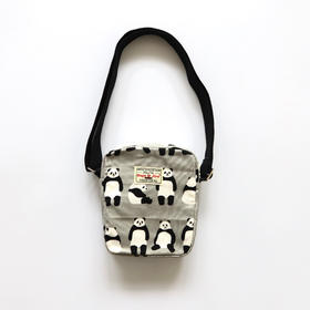 HUJI祤集Toast斜挎包插画大熊猫