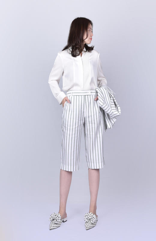 圣三利女装 新款翻领轻薄绿色条纹时尚西服外套SL2012148 商品图1