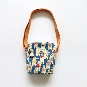 HUJI祤集Toast斜挎包插画广场白熊