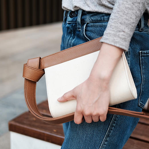 Umber Shade | Tape clutch [帆布拼牛皮手包] 商品图6