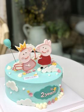 小猪佩奇芝士糊手绘奶油生日蛋糕