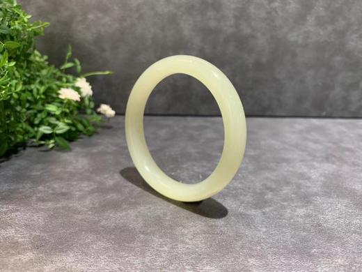 【御珠宫坊】青白玉手镯56mm 商品图1