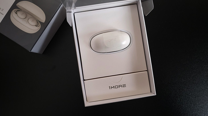舒适佩戴体验,助你轻松入眠:1MORE ComfoBudsZ