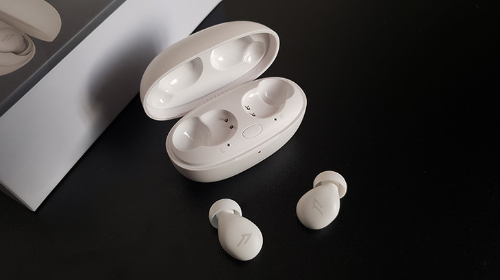 舒适佩戴体验,助你轻松入眠:1MORE ComfoBudsZ