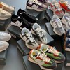 当红炸子鸡！！醉近全世界的新宠…新百轮 New B@lance 327 复古先锋 休闲运动慢跑鞋 商品缩略图0