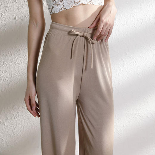 YANECINE·铜氨丝阔脚裤 ， 显瘦显腿长，4色可选，性价比高 商品图1