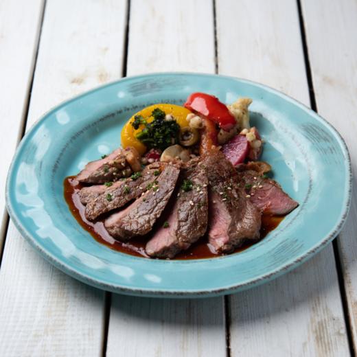 韩式蜂蜜辣烤西冷牛排附时蔬 Korean Honey Spicy Sirloin Steak with Veggie 商品图0