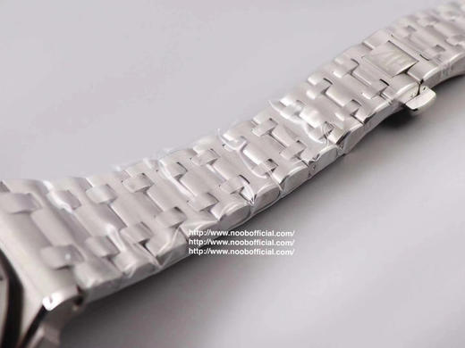 少量到货🔥JF全新巨作 A P皇家橡树离岸型＂25周年＂特别纪念版26237系列。搭载原版一致的12位7750计时机芯[拳头][拳头][拳头] 商品图1