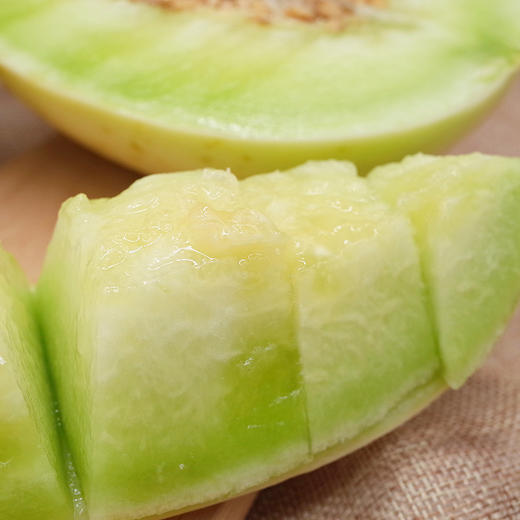 【植物雪糕】山东玉菇甜瓜 翡翠甜瓜 甜蜜爆汁 软绵清新 纵享丝滑冰淇淋口感 商品图1