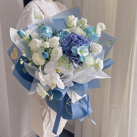 「星空剪影」-静谧蓝花束