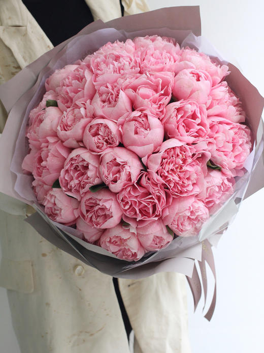 【预售！4.20起陆续发货】蚀刻鲑鱼芍药【你值得我向所有人炫耀，我为爱你而倍感骄傲】简小姐精选 昂贵鲑鱼色芍药 蚀刻鲑鱼 2束包邮 顺丰空运直发 商品图0