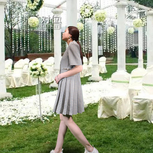 艾衣集SQQQFW_连衣裙_ZK 商品图1