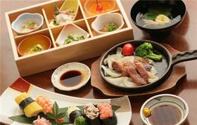  什么！？日料生鱼片上的菊花不是点缀，99%的日本人也不知道它还能吃！？ 