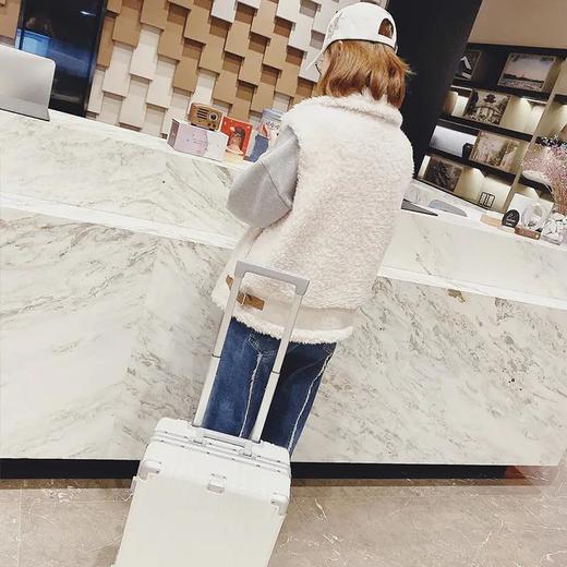 【瑞森纳 PC铝框旅行箱拉杆箱】 200斤踩不坏的行李箱 铝框航空级材质出口品质 抗压耐摔 万向轮静音 出口品质AA 商品图7