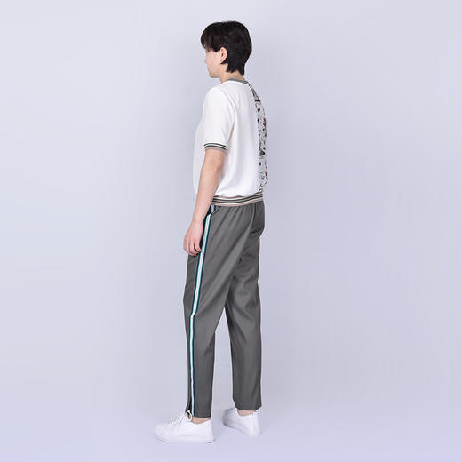 圣三利女装新春夏季拼接款圆领花色雪纺衫SL121K05 商品图1