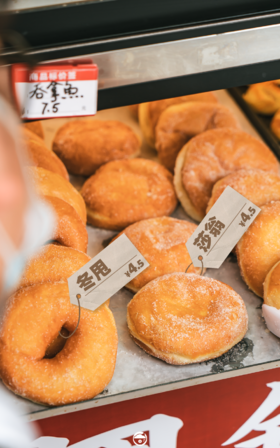  "才11点，好多包都卖完了" 