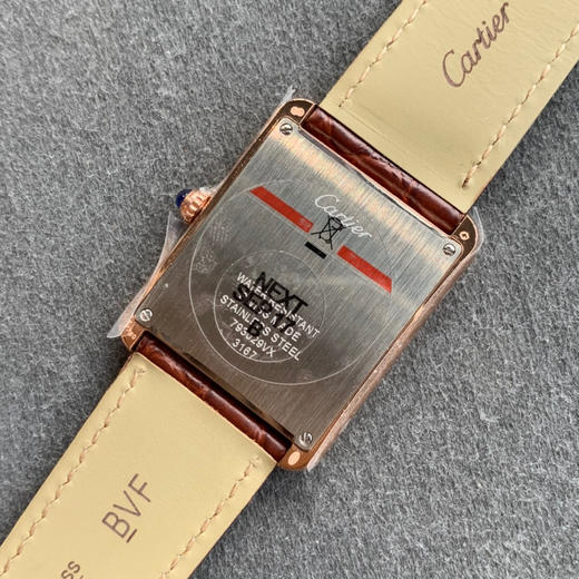 zui高版本 卡地亚TANK坦克系列 玫金壳 复古扣 美洲鳄鱼皮 瑞士朗达石英机芯。 商品图7