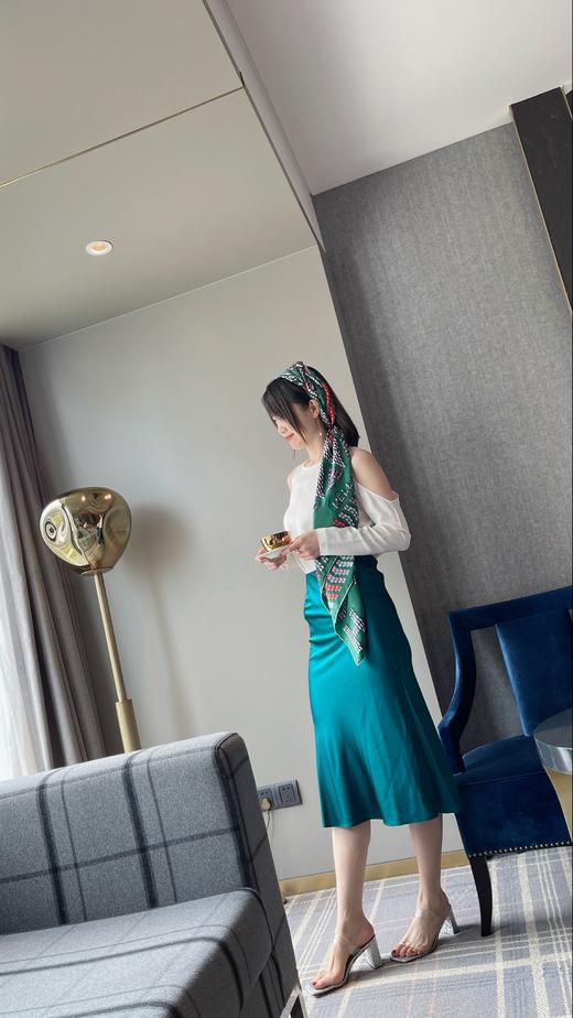 westory女鞋2021春夏新款时尚高粗跟凉鞋W21BJ60711 商品图1