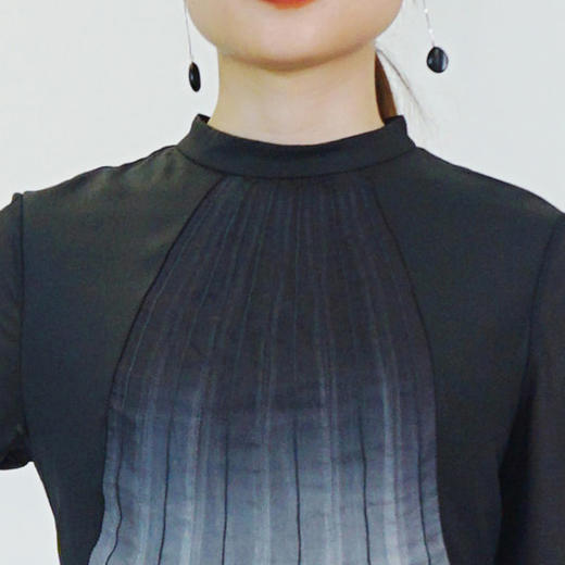 TANGY/天意春三系列莨绸拼接小礼服 商品图3