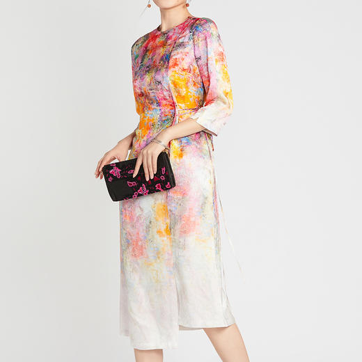 TANGY Collection/天意精品2021年春夏新品聊春系列丝粘印花连衣裙 商品图3