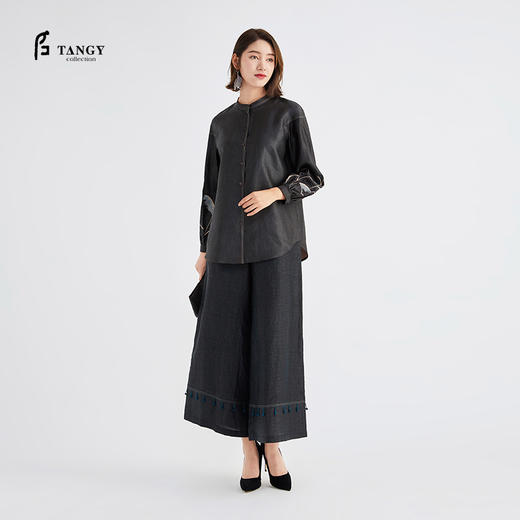 TANGY Collection/天意精品秋冬新品芦野系列兰莨一字扣流苏长裤 商品图0