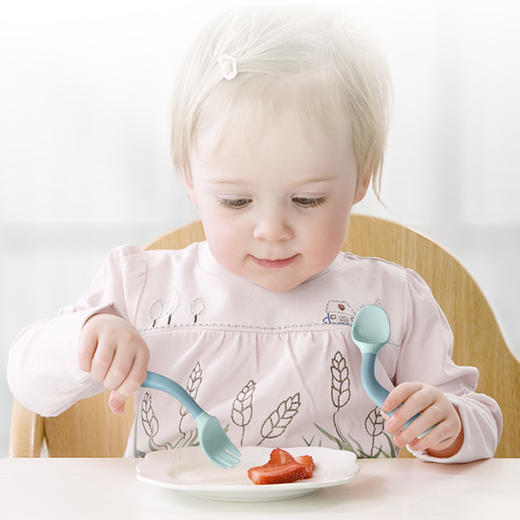 babycare宝宝学吃饭训练勺子弯头叉勺套装婴儿辅食勺弯曲儿童餐具 商品图1