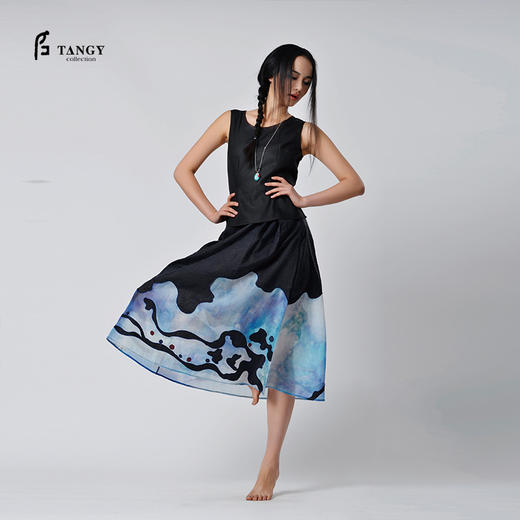 TANGY Collection/天意精品春秋新品春融系列莨绸真丝绣花连衣裙 商品图0