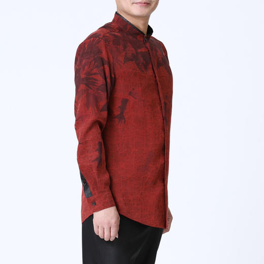 TANGY Collection/天意精品春夏新品鱼悦系列男士红莨印染长袖衬衫 商品图2