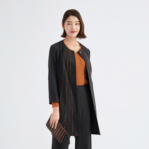 TANGY Collection/天意精品林隐系列秋冬款撞色线迹弹力莨长外套 商品图1