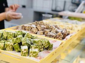 雪花酥混合装400g（法芙娜巧克力 抹茶口味 原味蔓越莓口味三种）