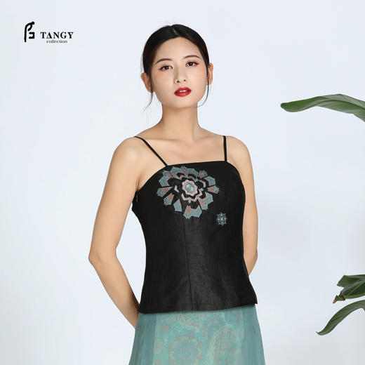 TANGY Collection/天意精品春夏新品圣光系列真丝莨绸针织绣花吊带 商品图1