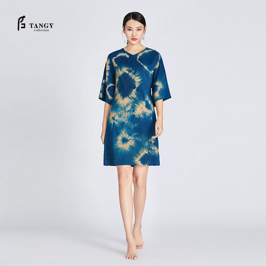 TANGY Collection/天意精品半莨扎染宽松旗袍 商品图0