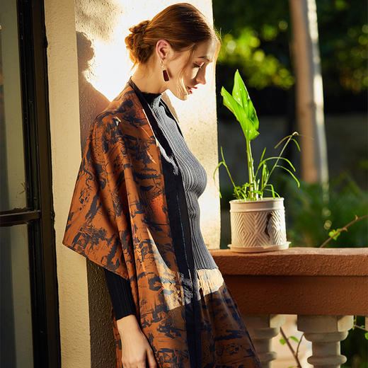 TANGY Collection/天意精品秋冬新品烟蓝系列长绒棉羊绒线迹毛衫 商品图3