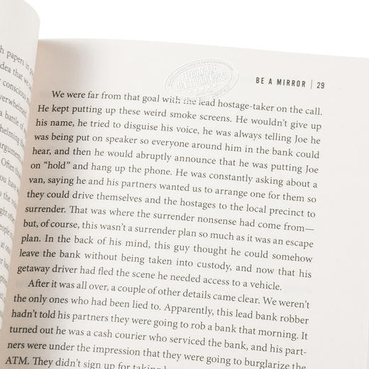 【中商原版】 掌控谈话 解决问题的关键技能 Never Split the Difference 英文原版 Chris Voss 商品图3