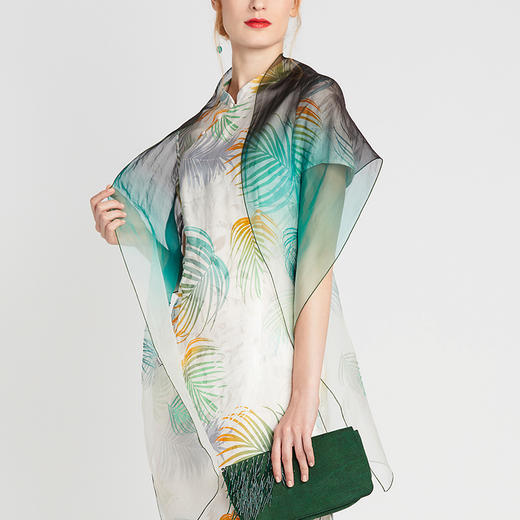 TANGY Collection/天意精品2021年春夏新品生长系列真丝印染丝巾 商品图2