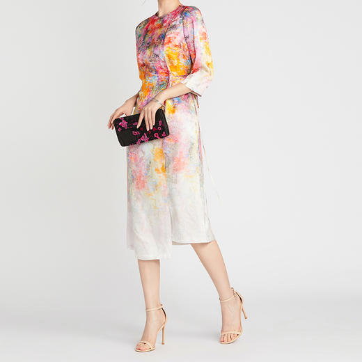 TANGY Collection/天意精品2021年春夏新品聊春系列丝粘印花连衣裙 商品图0