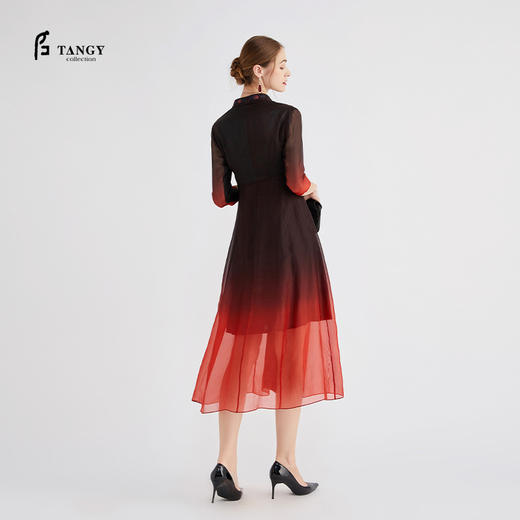 TANGY Collection/天意精品夏季新品暗香系列莨绸拼接刺绣礼服裙 商品图3