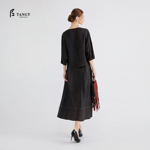 TANGY Collection/天意芦野系列莨绸绣花上衣 商品图3