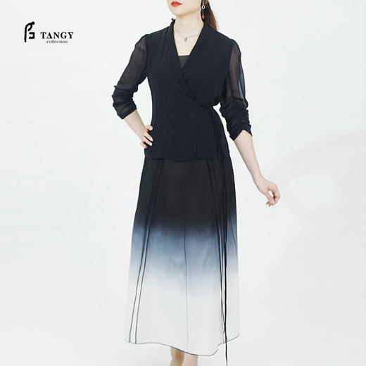 TANGY Collection/天意精品黑白渐变吊染半身裙 商品图0