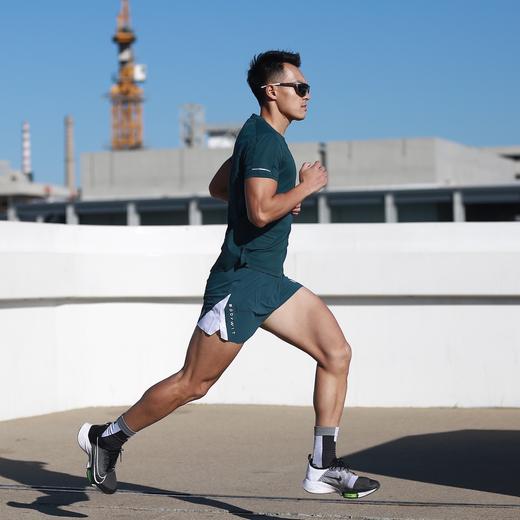 身体智慧 BODYWIT 男款 赤乌3寸无内衬竞速跑步短裤 商品图1