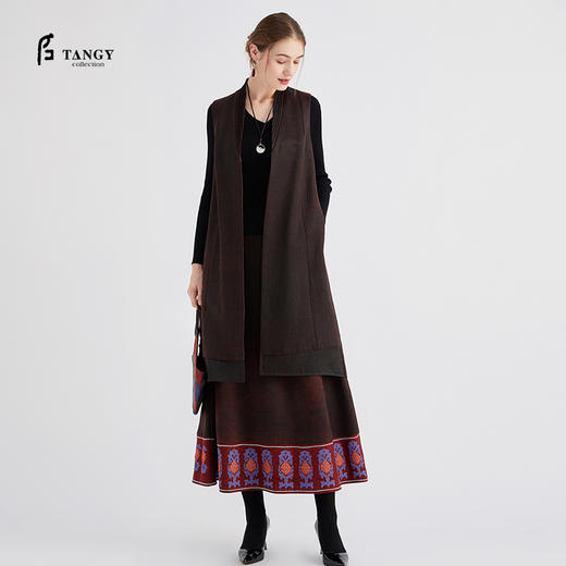 TANGY Collection/天意精品秋冬新品繁华系列丝毛莨长马甲 商品图0