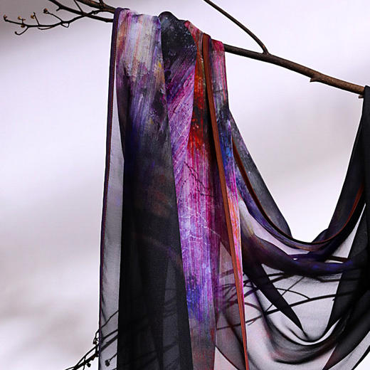 TANGY Collection/天意精品春秋新品林影系列真丝印染丝巾 商品图1