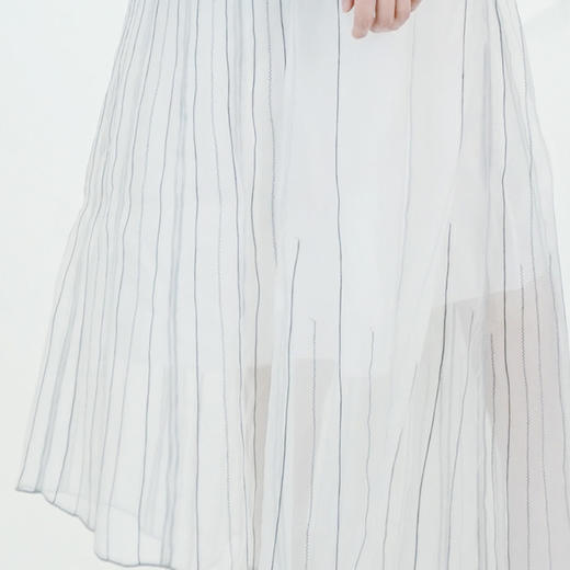 TANGY Collection/天意精品春夏新品真丝莨绸柯纱吊染钉珠礼服裙 商品图3