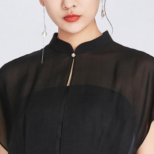 TANGY Collection/天意精品春秋新品弹力莨雪纺莨钉珠线迹旗袍 商品图1