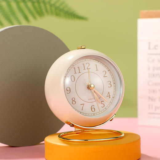 【创意简约】3.5寸凸面圆环打铃闹钟 居家日用复古闹钟学生静音小夜灯 商品图5