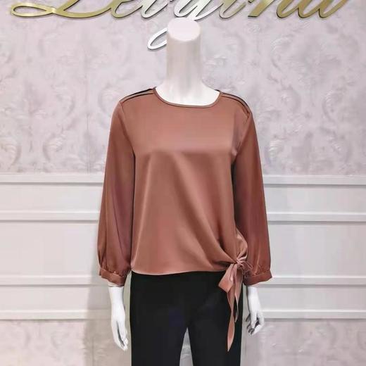 南3蕾伊娜时尚上衣 商品图0